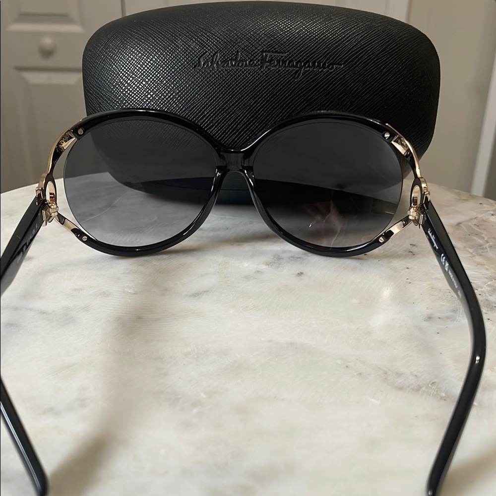 Authentic Salvatore Ferragamo SF600 Black and Gold Sunglasses - Picture 10 of 13